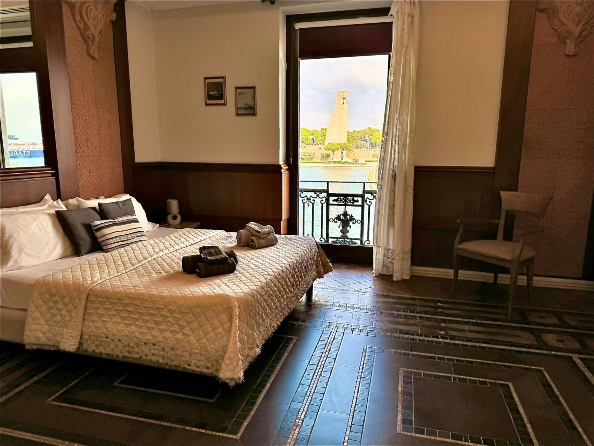 Regina Del Porto Brindisi Exterior foto